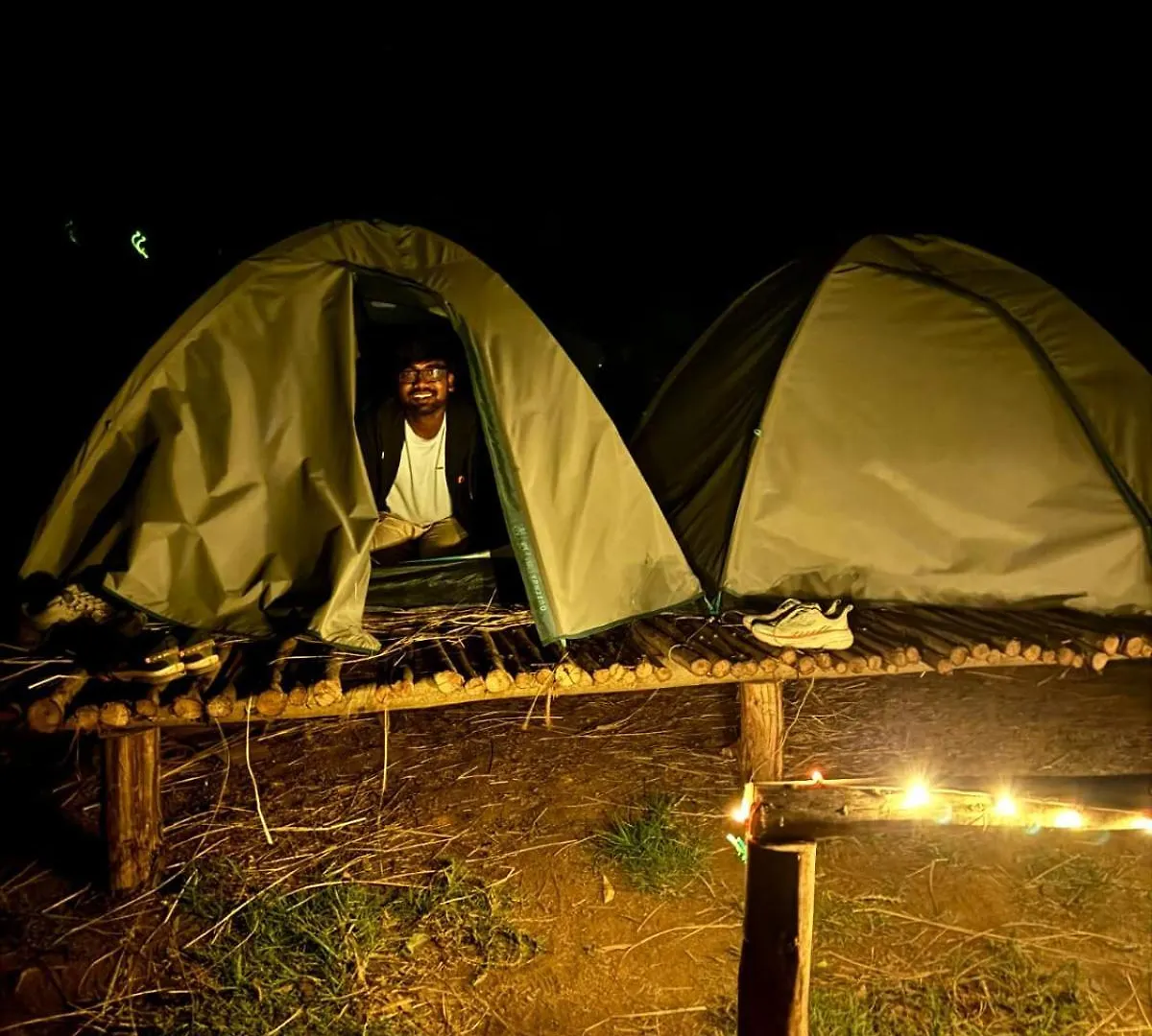 Отель Roamrustic Camp Vattavada Муннар
